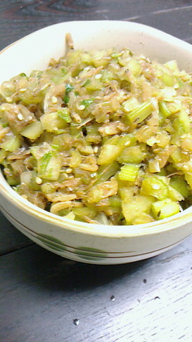 セロリでご飯がすすむ!超簡単絶品おかず