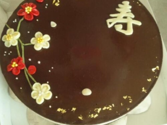 チョコバナナムースのデコレーションケーキ レシピ 作り方 By 黒たると クックパッド