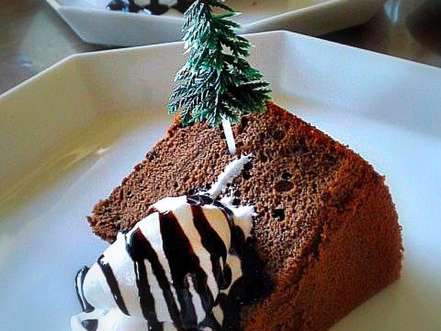クリスマスチョコシフォン レシピ 作り方 By くり子２２３ クックパッド 簡単おいしいみんなのレシピが350万品