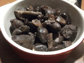 ワインに合う、レバーの赤ワイン煮込み