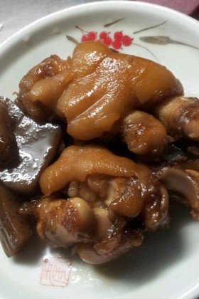 とろぉりプリっな豚足煮
