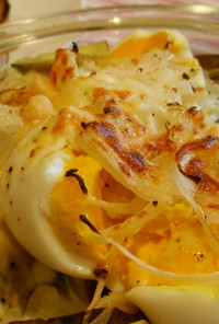 ゆで卵とさつま芋のほくほくグラタン