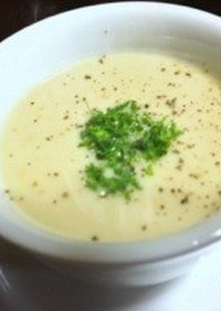 シンプルな白インゲン豆のポタージュ