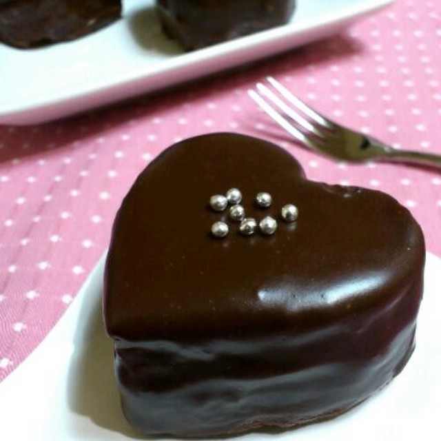バレンタインに ハートのプチチョコケーキ レシピ 作り方 By ａｎｎａ クックパッド