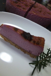 紫いものベイクドチーズケーキ