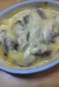 鯖缶と里芋のチーズ焼き