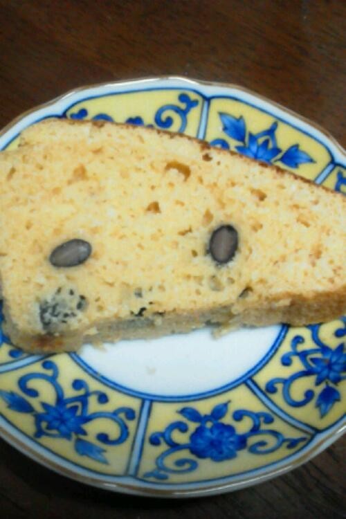 黒豆・きな粉入り簡単パウンドケーキの画像