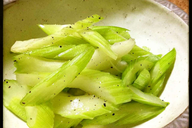 簡単 セロリのサラダ レシピ 作り方 By Sulato クックパッド 簡単おいしいみんなのレシピが376万品