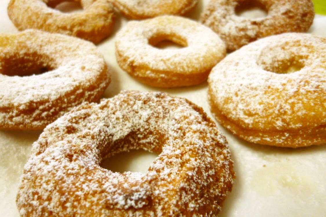 おやつにおいしい簡単ドーナツ レシピ 作り方 By さにパン クックパッド 簡単おいしいみんなのレシピが379万品