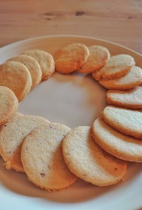 簡単☆タルト生地のサクッ型抜きクッキー