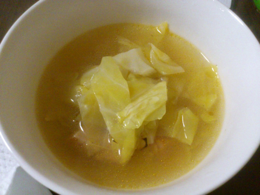くたくたキャベツの中華スープの画像