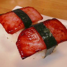 厚切りハムでスパムおにぎり風♡