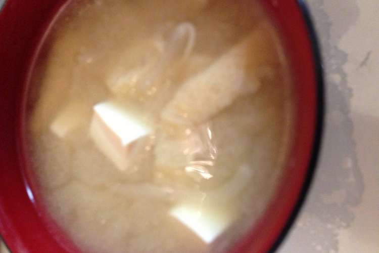 豆腐 もやし 油揚げの味噌汁 レシピ 作り方 By にょにょ クックパッド 簡単おいしいみんなのレシピが359万品