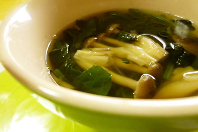 ほうれん草としめじのハーブスープ レシピ 作り方 By さにパン クックパッド 簡単おいしいみんなのレシピが371万品