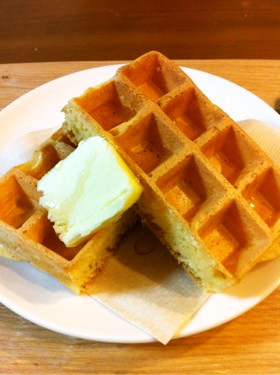 簡単!サクふわ☆基本のアメリカンワッフル