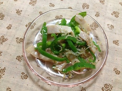 お弁当に✿ピーマンジャコベーコン塩炒めの写真