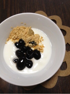 黒豆きな粉ヨーグルト