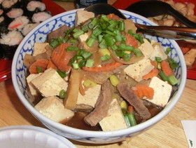 【海外で!】肉豆腐煮!