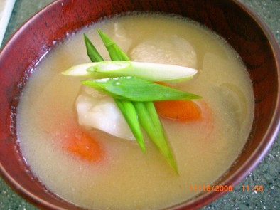 広島のおふくろの味　だんご汁（団子汁）の写真