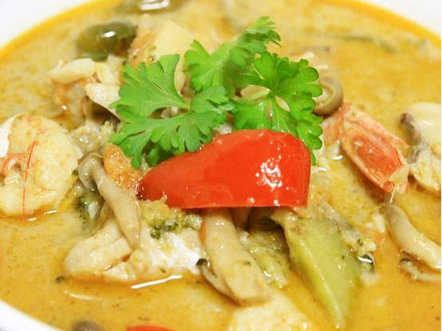 シーフードグリーンカレー レシピ 作り方 By ほすぴたるcook クックパッド 簡単おいしいみんなのレシピが351万品