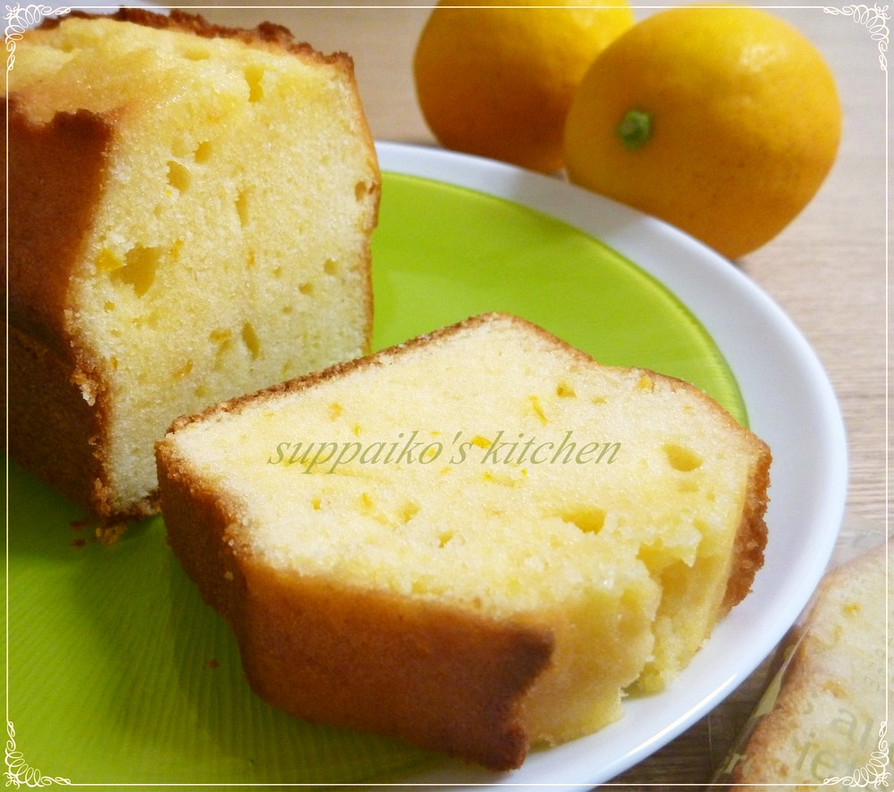 レモン香るパウンドケーキの画像