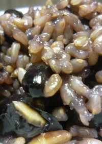 土鍋で黒豆たっぷりごはん(玄米or白米)