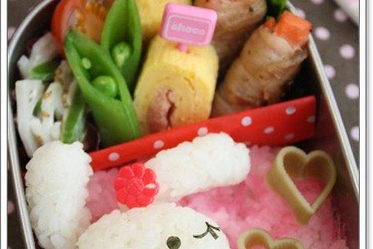 バレンタイン 恋する白うさキャラ弁 レシピ 作り方 By Asamimaeda クックパッド 簡単おいしいみんなのレシピが375万品