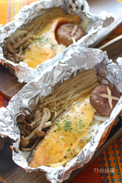 生鮭&きのこホイル焼き✿味噌マヨネーズ✿の写真
