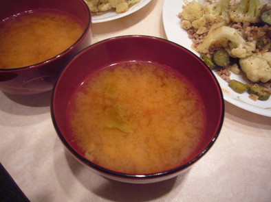 カリフラワーのお味噌汁の写真
