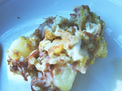 コンビーフポテトの卵炒めの写真