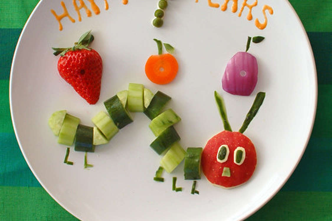 誕生日 はらぺこあおむしのサラダプレート レシピ 作り方 By Candysmile クックパッド 簡単おいしいみんなのレシピが378万品