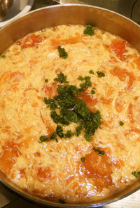 冷凍トマトの卵スープ