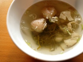【薬膳レシピ】エビ団子の鶏ガラスープ
