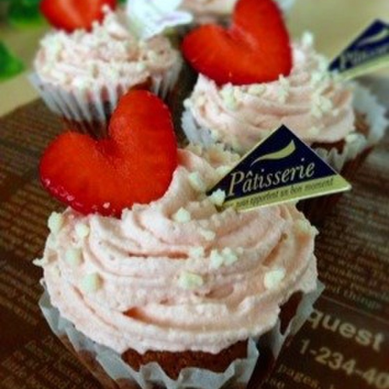 みんなが作ってる ピンクカップケーキのレシピ クックパッド 簡単おいしいみんなのレシピが374万品