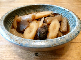 作り置きおかず☆ねじり蒟蒻と牛蒡の煮物