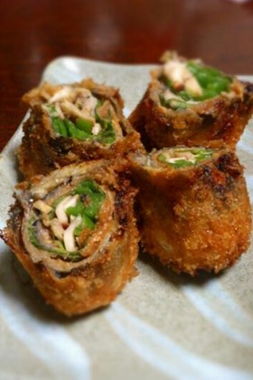イワシの野菜巻きフライ(味噌味)