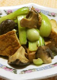 青梗菜と椎茸と厚揚げのオイマヨ炒め