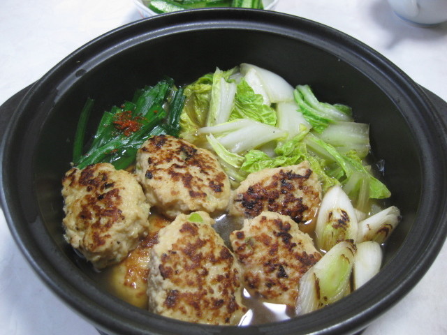 鶏団子と白菜の鍋（1人用）の画像