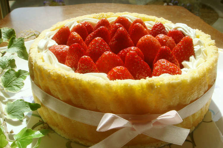 いちごのシャルロット レシピ 作り方 By あんちゃみん クックパッド 簡単おいしいみんなのレシピが368万品