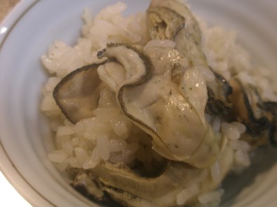 簡単にプリップリ、牡蠣飯の写真