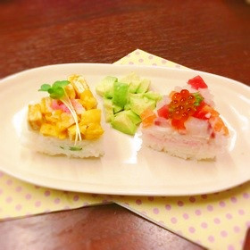 ひな祭りに!子どもと作る簡単押し寿司♪