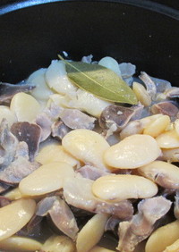 白いんげん豆と砂肝のシチュー