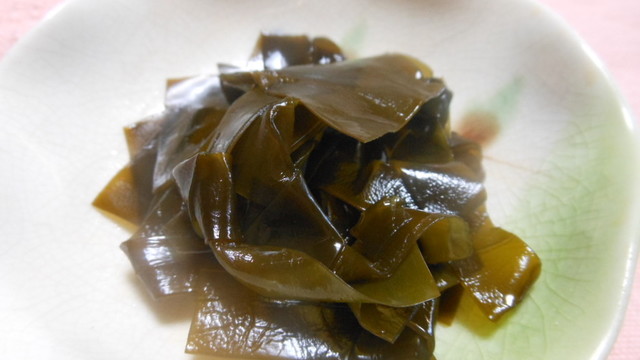 メチャ美味しい 早煮昆布の 酢醤油煮 レシピ 作り方 By 夢遊草 クックパッド 簡単おいしいみんなのレシピが353万品