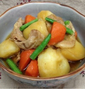 **圧力鍋でホクホク肉じゃが**