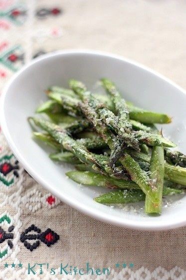 春のアスパラガスのパルメザンチーズサラダ レシピ