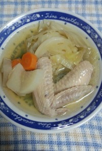 鶏手羽スープ