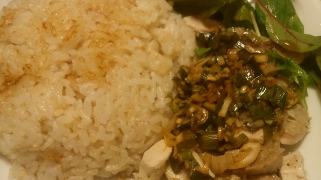 炊飯器で簡単 海南鶏飯 チキンライス レシピ 作り方 By Yuasako クックパッド 簡単おいしいみんなのレシピが357万品