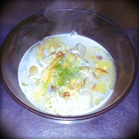 塩麹牡蛎とトロリ白菜のチーズミルクスープの画像