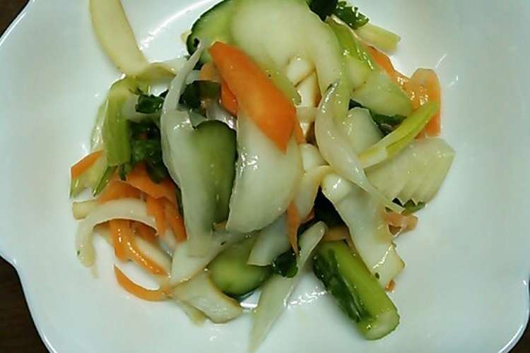 セロリが丸ごと食べれる簡単マリネ レシピ 作り方 By はなび525 クックパッド 簡単おいしいみんなのレシピが377万品