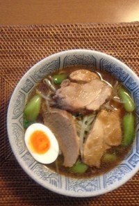 二日楽しめる煮豚とチャーシュー麺